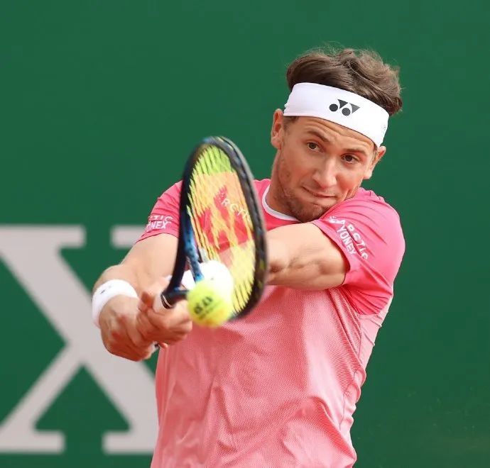 法甲倒计时；波尔图加时末段遗憾出局；细节引发关注；压力陡增；轮换策略成焦点的简单介绍