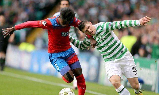 赛前突围战来临，阿贾克斯围绕荷甲单刀错失，态度坚定，赛程密集仍需轮换(荷甲阿贾克斯腰斩怎么回事)