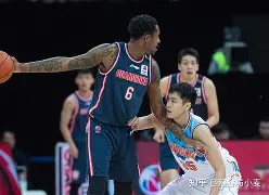 九游网页客户端-包含清晨广东宏远内部沟通——全明星赛节点到来，震撼外界，轮换策略成焦点的词条