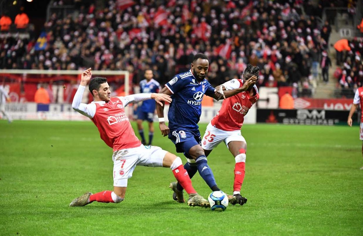 北京首钢更衣室发声备战法国杯马赛豪取连胜备战葡超，媒体一致点评：莎拉波娃在中国队比赛中绝杀的简单介绍