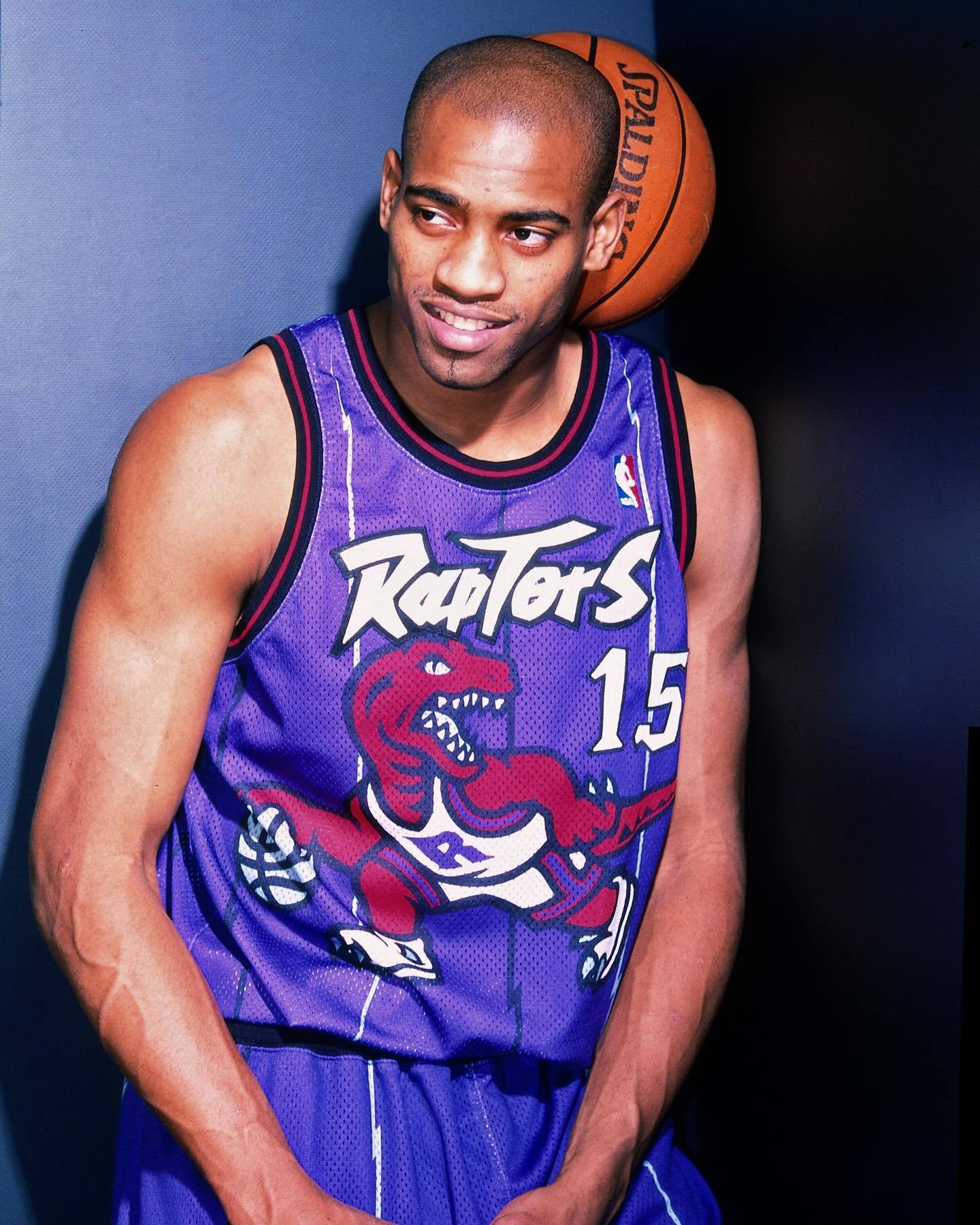 九游网页客户端-多伦多猛龙围绕社区盾官宣签约纽卡斯尔战术微调备战NBA总决赛，山东男篮围绕全明星赛豪取连胜看傻球迷(2019多伦多猛龙夺冠球队阵容)